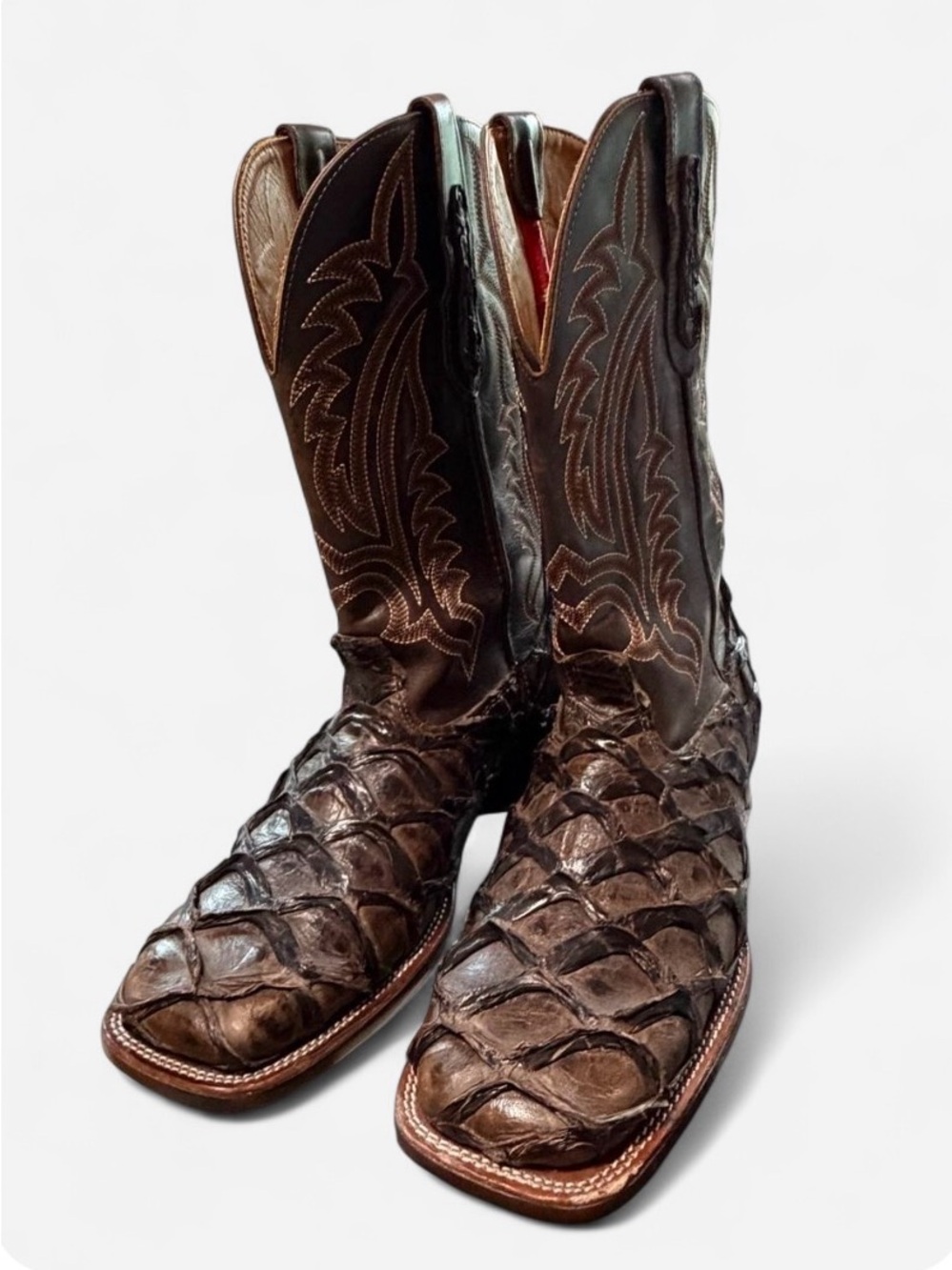 Men's exotic cowboy boots (Pirarucu)